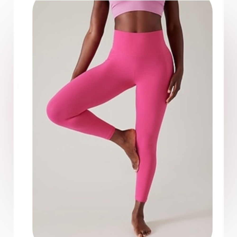 Athleta stash salutation 7/8 tight Petite XS